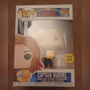 Funko Pop! Marvel Captain Marvel - Captain Marvel #444